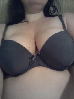 Sexy Latina is Back!!! Only for Mature Men!!!!, 35