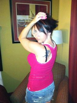((( SEXY. HOTTIE ))) Temporarily â™¥Yours ((( SEXY. HOTTIE ))) Temporarily â™¥Yours -