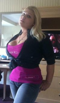 Sexy Busty TS VISITING Today ...., 23