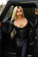 HUNG 9in BLONDE BOMBSHELL NOW VISITING PARTY FRIENDLY, 26