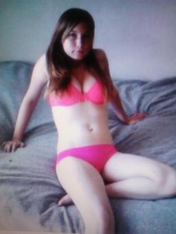 Hi iim winter i have red hair come hang out have a nice time give me a call dont be shy, 19