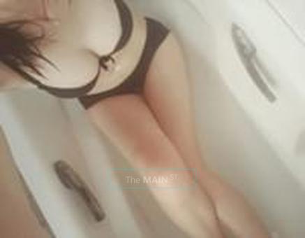 Sexy Pretty Asian Massage $60/Hour Call 626, 23