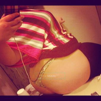 (Â¯`â€¢â˜…â€¢Â´Â¯) NEW in Townâ€¢â˜…â€¢ SnOwBunnY_ â€¢â˜…â€¢ _2 Girl_ (Â¯`â€¢â˜…â€¢Â´Â¯) -Specials !, 22