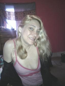 Soft lips Tess, 28