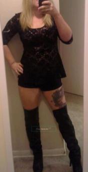 Specials today only.. Dont pass up on this HOT blonde, 28