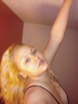 Ð“>Ð“t;$60for 30 min SPECIAL NOW till 4pm__Rubs by Autumn Natural Busty ( * ) ( * )________â¸®, 29