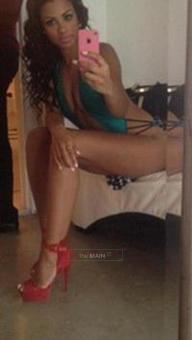 Very KinkY ðŸ’” HiGH ClaSs ComPaNiONShiP â€¢âˆ—â€¢ SeXy SeDuCTiVe GoDDeSSâ€¢A SLIM PETITEâ€¢ ReaDy n, 22