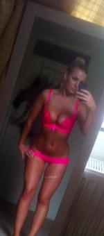 _______***** Blonde Babe *****______
