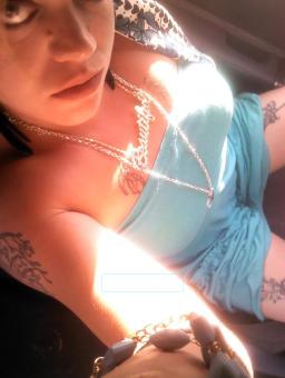 sparkles...new to ur city ready for fun and a sexi friend, 24