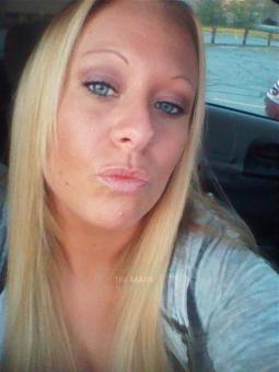 Do you want to spend time with me??...Hi, Im, 25