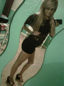 [Affectionate â˜‘] [Independent â˜‘] [Gorgeous â˜‘]