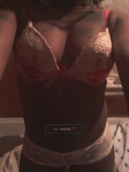 SEXYâ™¡â™¥â™¡.. CHOCOLATE BEAUTIFUL 24/7 414- 550-5552 ï¹?ï¿£) (ï¿£Ë‡ï¿£) $75-100. BODT TO BODY