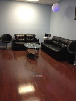 ***** ViPs Only, New Mgt, New Staff, New Look!! ***** Booking Appts Now!!, 21