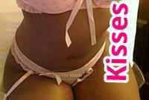 Am I Lady U Would Like To Hang Out With On This Chilly Night!Im Waitin Upscale Men Military Specials, 19
