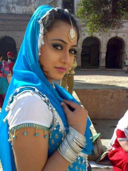 â˜… â€”â€”â€” â–ˆ DESi iNDiAN PUNJABi LARDKi ! â–ˆ â€”â€”â€” â˜…, 22