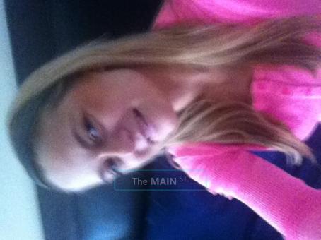Bella is back from VACATION!! 150$ specials now- white gentlemen only, 28
