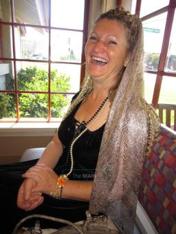 Youll Dream of Golden Jeannie!, 44