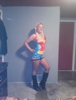 Specials tonight only! Sexy Blonde!!, 25