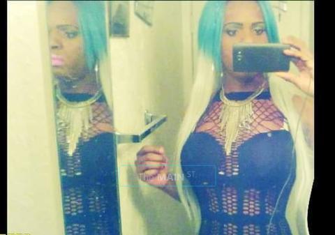 Texas sized tranny doing car play only or u get room, 29