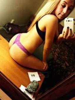Nadiaâ™¥ specials â™¥ only here for one more night â™¥ dont miss out ;), 22