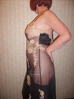 OH SO SEXY ...OH SO BUSTY ...petite, attractive, nice body, playful, 48