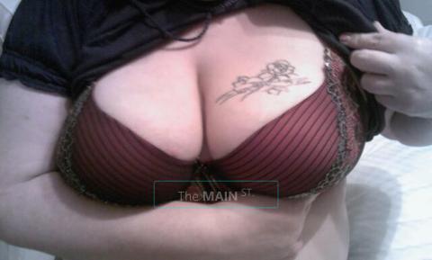come let BRANDY and ALEXIS curl your toes and TINGLE your spine!! 100 special, 27