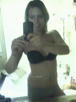 ~~back again FRIDAY ONLY make appt incall 423- 464- 8995 GIRL ON GIRL ACTION AVA ALSO, 18