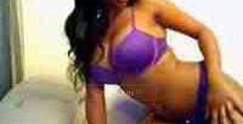 Two women one body :), 26