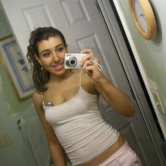 Beautiful Brunette Ready to Please! Have Specials!, 21