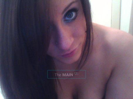 Long Hair Brunette Beauty. L2F!, 22