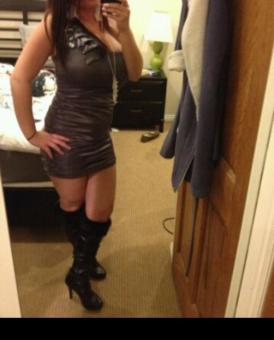 Come see the curvaceous beauty!!, 25