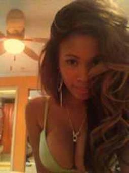 ?? Exoctic PLAYMATE * Very Kinky GIRL •• ?, 22