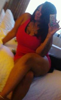 full body rub at your service..., 23