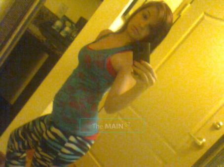 Ashlynn, 20