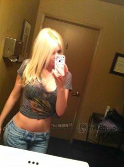 (Â¯`â€¢ ..I KNOW â˜… *â€¢-: JUST â˜… *â€¢-: WHAT â˜… *â€¢-: YOU â˜… *â€¢- :NEED..â€¢ Â´Â¯), 20