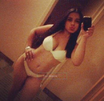 Very Hot Mamis Ready for Action, 21
