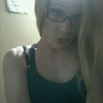 Gorgeous blonde bombshell T.S Milli ready! Serious inquiries onl, 29