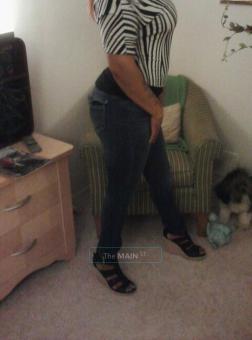 NEW to the area GENTLEMEN ONLY miss Cinderella, 25