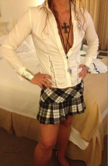 Gypsy Girl. 270-282-1032. Back in Bowling Green its worth the trip!!