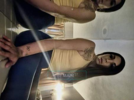 Bad ass lil boss bi$×== Bomb soft A$$??????, 24