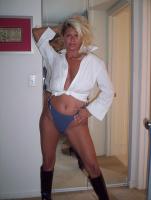 CLASSY BLONDE VISITING 4 UPSCALE men only Hanna 7am-10pm, 38