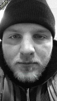 Hey ladies!! 22y/o male here!, 22
