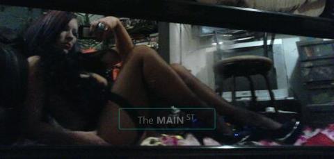Looking for The PERFECT Hottie 2 Spend Some Time With?..., 30