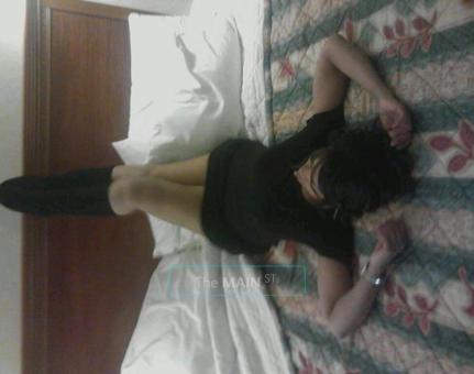 $$ new $$ new in town special 55 dollars 55 dollars special outcall 50 dollars special 115 hour, 29