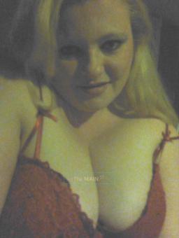 BBW do it better & are sexier - Unrushed Time with a Curvy Cougar - Im Chelle & I like pleasing men, 37