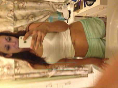 Hot 23 year old looking to fulfill your every fantasy, 23