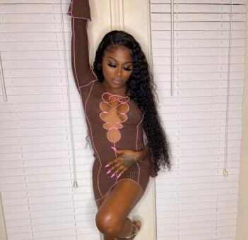 Funsize Chocolate BADDIE.. ??????% REAL PIC see, 23