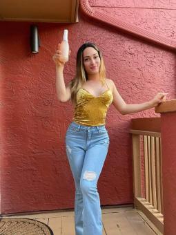 Beauty Shemale, 32