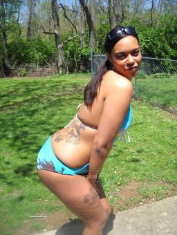 ~*sexy,fun,wild biracial beauty*~ alyssa is back in action