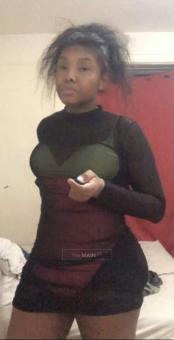 ???? Transexual Stephanie ???? ready to party and play ?? 6ft2 amazon, 28